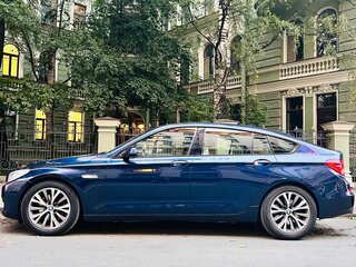2010 BMW 5 серии Gran Turismo 530d VI (F10/F11/F07), синий, 2369999 рублей, вид 3