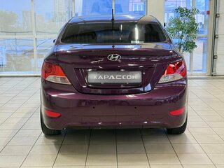 2011 Hyundai Solaris I, фиолетовый, 670000 рублей, вид 4