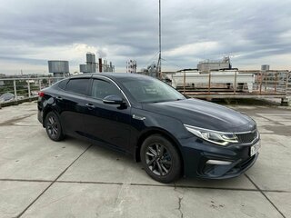 2019 Kia Optima IV Рестайлинг, синий, 1370000 рублей, вид 4