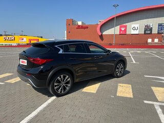 2017 Infiniti QX30, чёрный, 2450000 рублей, вид 4