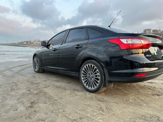 2014 Ford Focus III, чёрный, 880000 рублей, вид 5