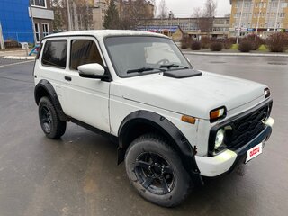 2006 Lada (ВАЗ) 2121 (4x4) I Рестайлинг, белый, 200000 рублей, вид 1