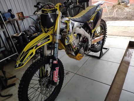 2016 Suzuki RM-Z 450, жёлтый, 345000 рублей, вид 1