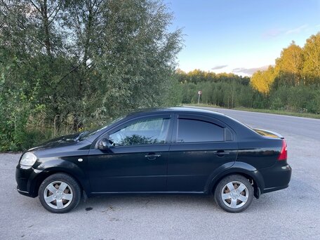 2010 Chevrolet Aveo I Рестайлинг, чёрный, 365000 рублей, вид 4