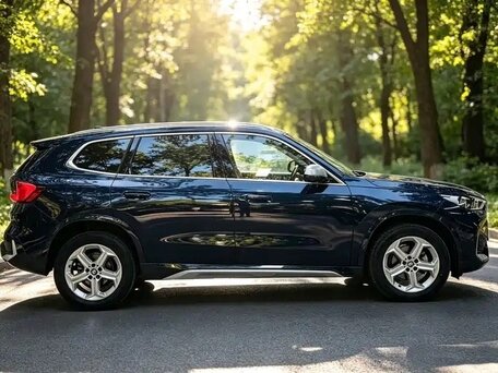 2023 BMW X1 Long 20Li sDrive III (U11/U12), чёрный, 3296000 рублей, вид 4