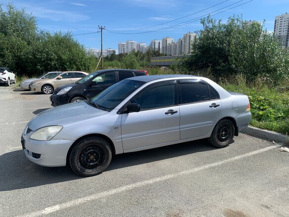 2003 Mitsubishi Lancer IX, серый, 250000 рублей - вид 4