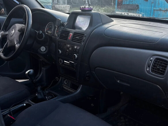 2006 Nissan Almera II (N16) Рестайлинг, чёрный, 250000 рублей - вид 4