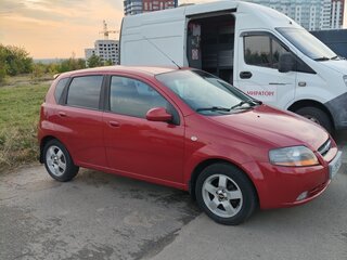 2005 Chevrolet Aveo I, красный, 600000 рублей, вид 3