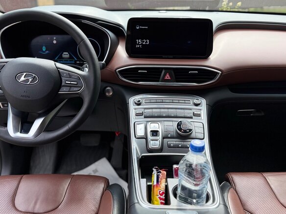 2021 Hyundai Santa Fe IV Рестайлинг, коричневый, 3000000 рублей - вид 9
