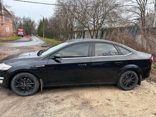 2011 Ford Mondeo IV Рестайлинг, чёрный, 1000000 рублей, вид 2
