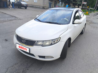 2011 Kia Cerato 6-speed II, белый, 520000 рублей, вид 2