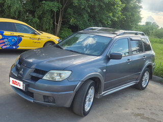 2005 Mitsubishi Outlander I, серый, 625000 рублей, вид 3