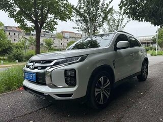 2023 Mitsubishi ASX I Рестайлинг 3, белый, 1600666 рублей, вид 3