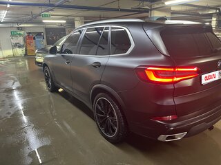 2021 BMW X5 25d IV (G05/G18), чёрный, 6800000 рублей, вид 4