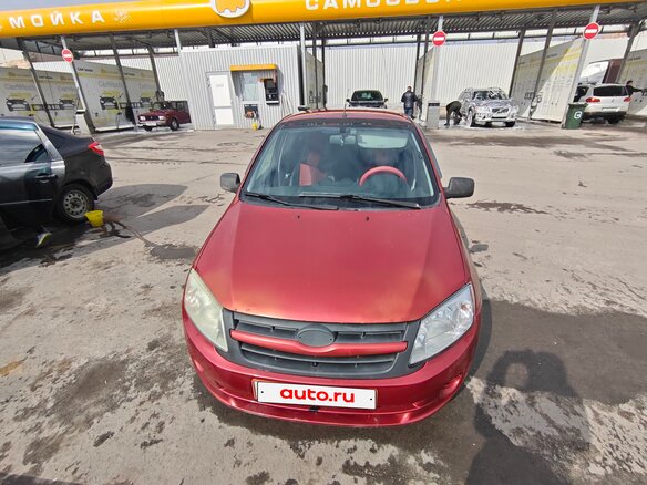 2012 Lada (ВАЗ) Granta I, серебристый, 300000 рублей - вид 1