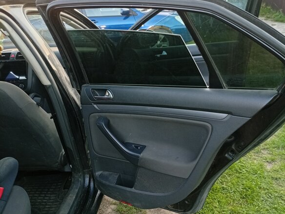 2008 Volkswagen Jetta V, чёрный, 500000 рублей - вид 6