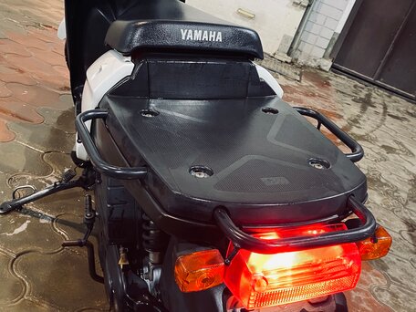 2010 Yamaha Gear, белый, 85000 рублей, вид 5