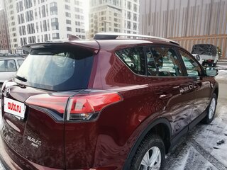 2017 Toyota RAV4 IV (XA40) Рестайлинг, красный, 2300000 рублей, вид 4