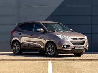 2015 Hyundai ix35 I Рестайлинг, коричневый, 1695000 рублей, вид 3