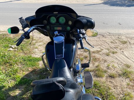 2006 Harley-Davidson Electra Glide, чёрный, 800000 рублей, вид 3