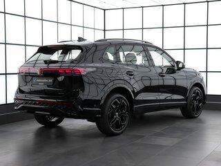 2026 Volkswagen Tiguan L Pro III (China Market), чёрный, 4990000 рублей, вид 4
