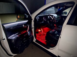 2011 Kia Sorento II, белый, 1730000 рублей, вид 3