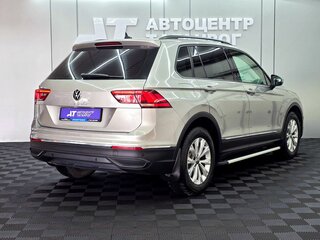 2021 Volkswagen Tiguan II Рестайлинг, серебристый, 2565000 рублей, вид 4