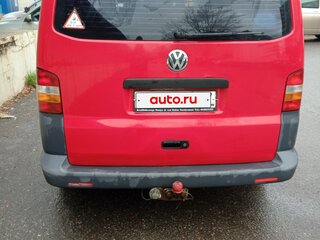 2009 Volkswagen Caravelle SWB T5, красный, 1800000 рублей, вид 3