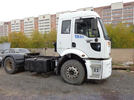 2006 Ford Cargo, белый, 1390000 рублей, вид 2
