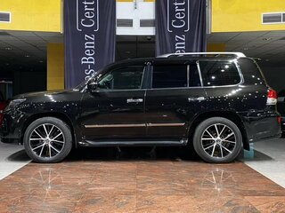 2015 Lexus LX 570 III Рестайлинг, чёрный, 4490000 рублей, вид 2