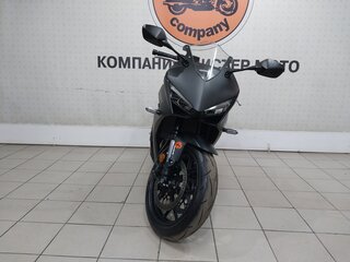 2024 Honda CBR 650R, чёрный, 1225000 рублей, вид 3