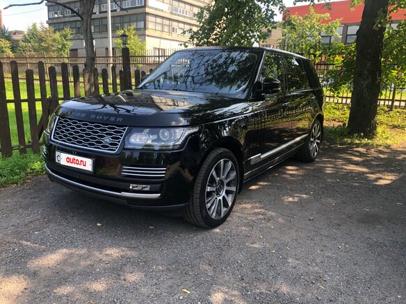2015 Land Rover Range Rover Long IV, чёрный, 5800000 рублей