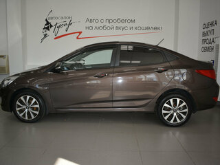 2015 Hyundai Solaris I Рестайлинг, коричневый, 799000 рублей, вид 5