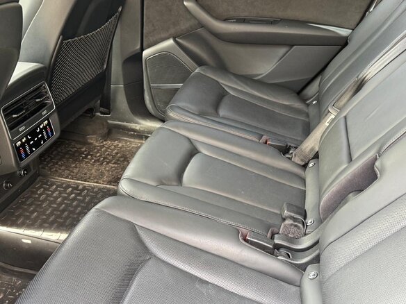 2020 Audi Q7 45 TDI II (4M) Рестайлинг, бежевый, 8750000 рублей - вид 16