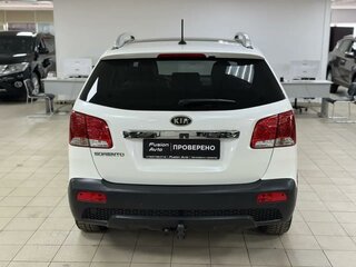 2011 Kia Sorento II, белый, 949000 рублей, вид 5