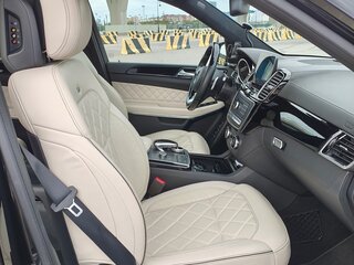 2016 Mercedes-Benz GLS 500 I (X166), чёрный, 4490000 рублей, вид 5