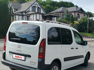 2013 Citroen Berlingo II Рестайлинг, белый, 830000 рублей, вид 4