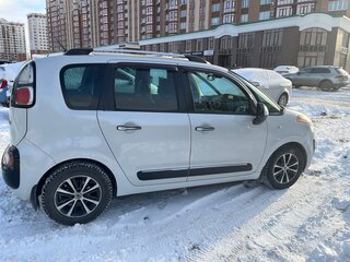 2012 Citroen C3 Picasso I Рестайлинг, белый, 790000 рублей, вид 3