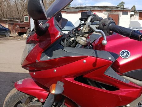2009 Yamaha XJ6 (FZ6R), красный, 350000 рублей, вид 3