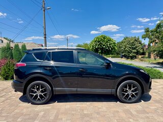 2016 Toyota RAV4 IV (XA40) Рестайлинг, чёрный, 2250000 рублей, вид 3