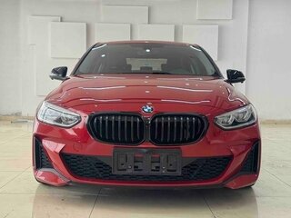 2022 BMW 1 серии 120i III (F52) Рестайлинг, красный, 2030000 рублей, вид 2