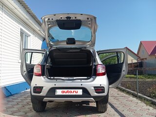 2017 Renault Sandero Stepway II, серый, 940000 рублей, вид 5
