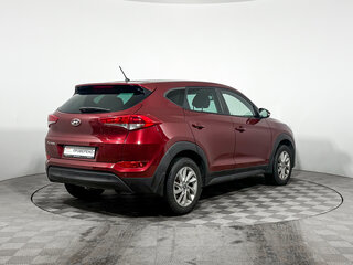 2016 Hyundai Tucson III, красный, 1530000 рублей, вид 5