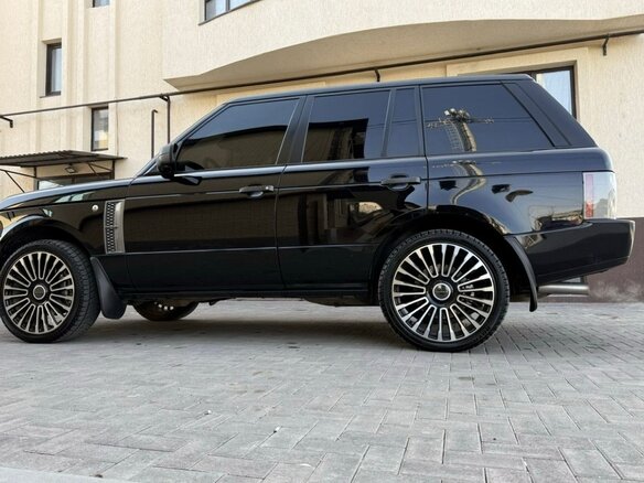2008 Land Rover Range Rover Supercharged III Рестайлинг, чёрный, 1550000 рублей - вид 11