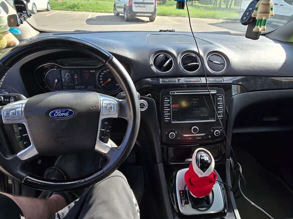2011 Ford S-MAX I Рестайлинг, чёрный, 1196000 рублей - вид 9