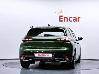 2022 Peugeot 308 III, зелёный, 1590222 рублей, вид 4