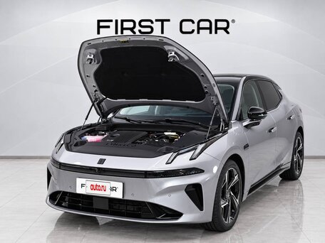 2026 Lynk & Co 07 GT I Рестайлинг, серебристый, 4490000 рублей, вид 1