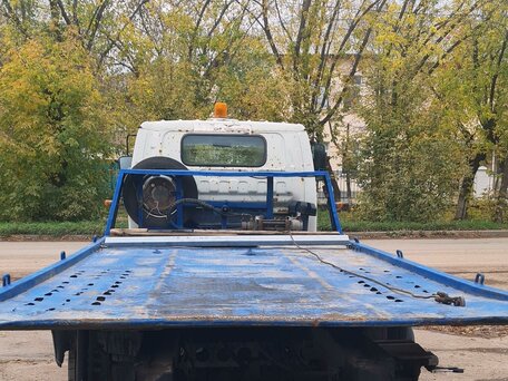 2010 Isuzu Elf (N-series), белый, 2700000 рублей, вид 4