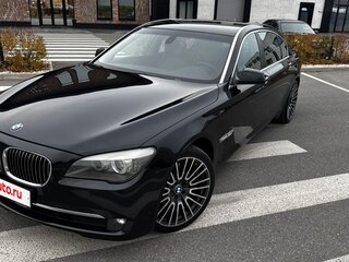 2010 BMW 7 серии Long 750Li xDrive V (F01/F02/F04), чёрный, 1800000 рублей, вид 2