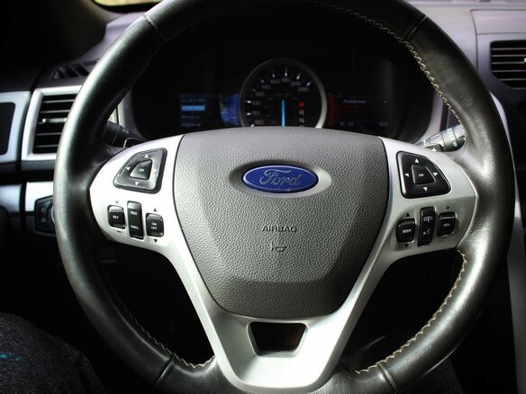 2014 Ford Explorer Sport V, чёрный, 2200000 рублей - вид 20